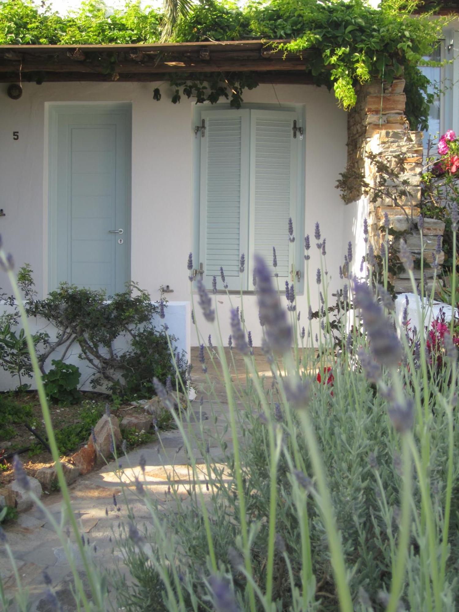 Kavos Hotel Naxos Стелида Екстериор снимка