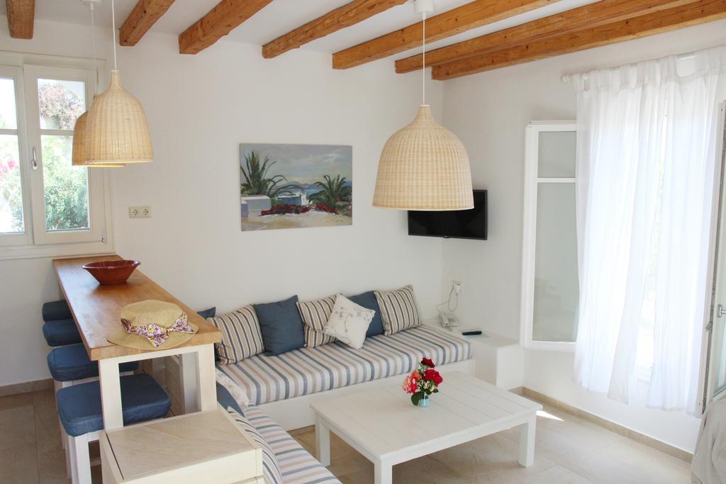 Kavos Hotel Naxos Стелида Екстериор снимка